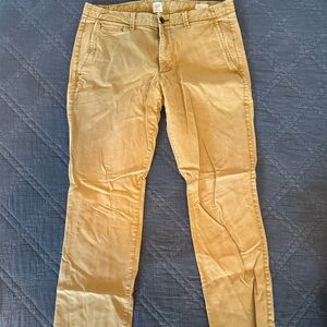 Gap Men’s Khakis Size 32x32 Skinny